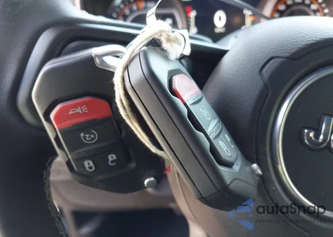 2025 Jeep Gladiator Mojave X z USA, uszkodzony, nr VIN 1C6RJTEG1SL503881